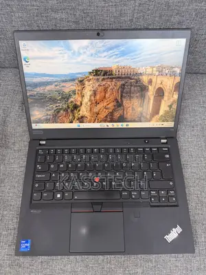 Laptop Lenovo ThinkPad T14 G2 16GB Intel Core i7 SSD 256GB