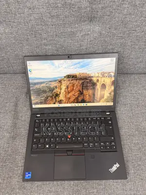 Laptop Lenovo ThinkPad T14 G2 16GB Intel Core i7 SSD 256GB
