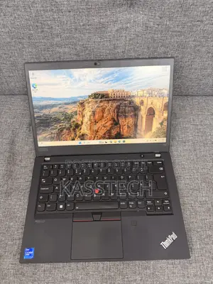Laptop Lenovo ThinkPad T14 G2 16GB Intel Core i7 SSD 256GB