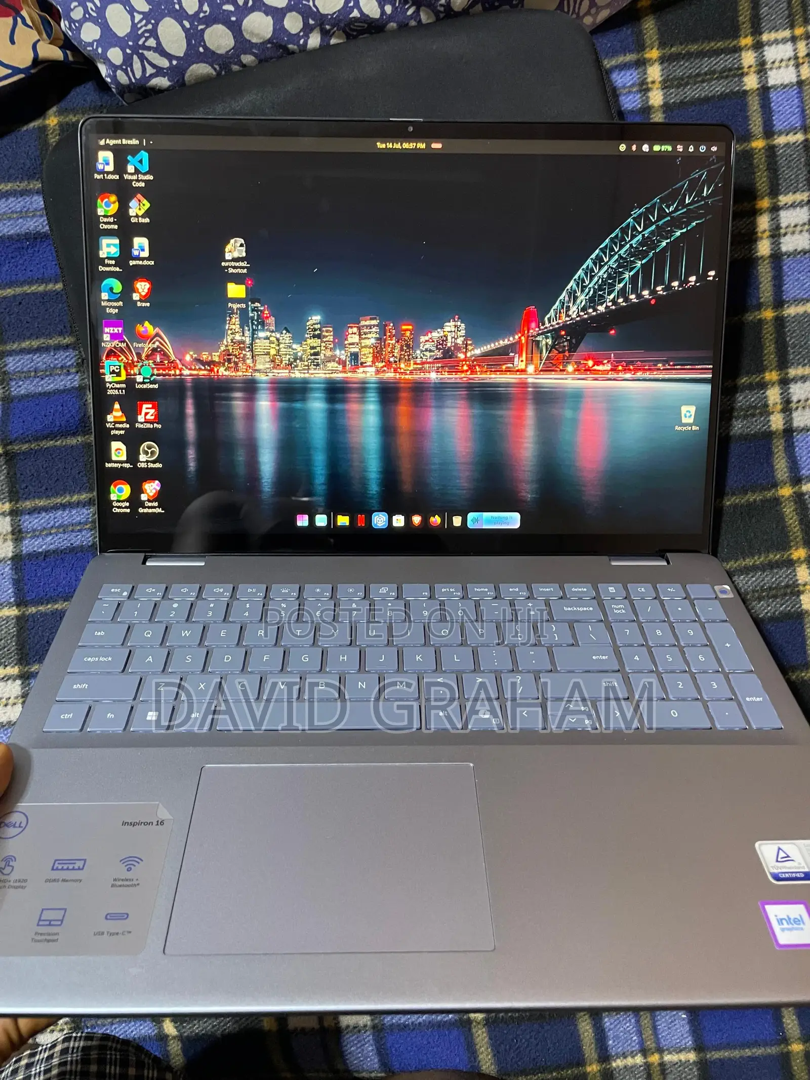 New Laptop Dell Inspiron 16 5640 32GB Intel Core 7 SSD 1T