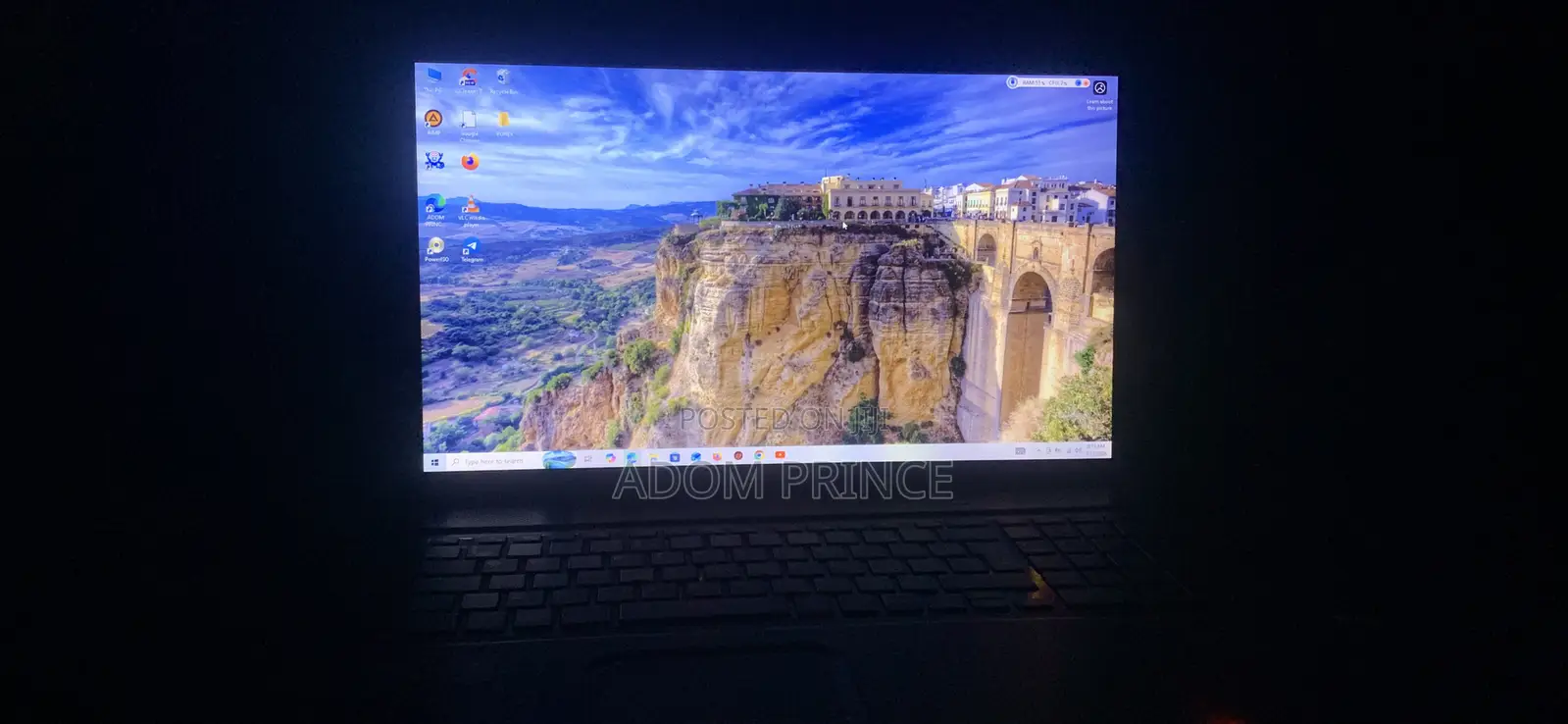 Laptop Toshiba Satellite C665 6GB Intel HDD+SSD 700GB