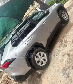Toyota RAV4 2024 Gray