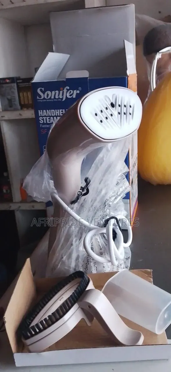 Hand Held Steamer