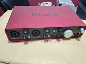 Focusrite 2i4 Audio Interface