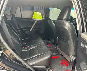 Toyota RAV4 LE 4dr SUV AWD (2.5L 4cyl 6A) 2018 Black