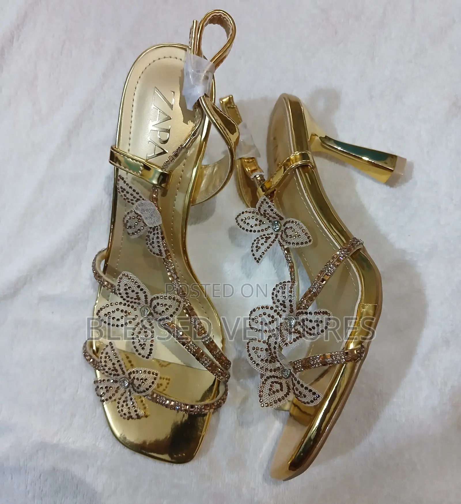 Elegant Gold Heel for Weddings, Engagements and Special Occasions