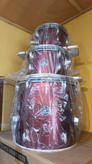 Tama Drums 5set
