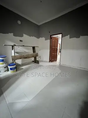 1bdrm Apartment in Burma Camp for rent