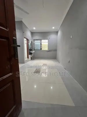 1bdrm Apartment in Burma Camp for rent