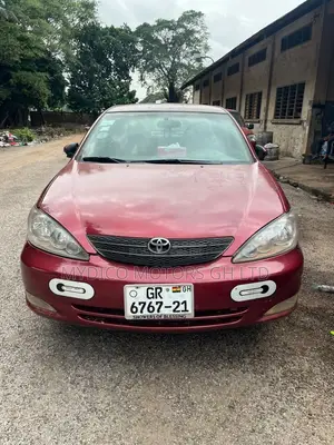 Toyota Camry LE 4dr Sedan (2.4L 4cyl 5M) 2004 Red