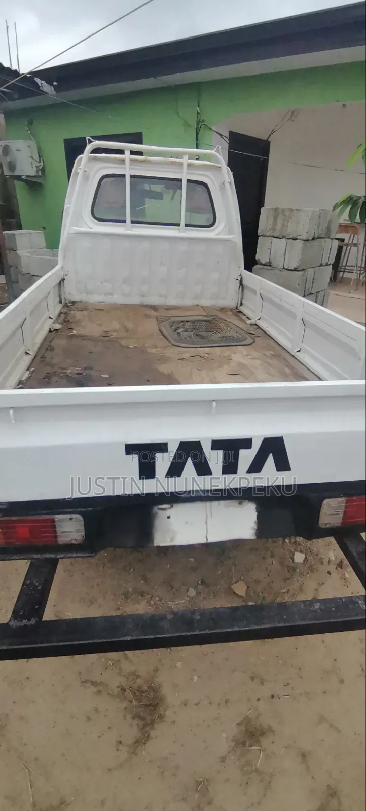 Tata Mini Truck 2002 White for Sale
