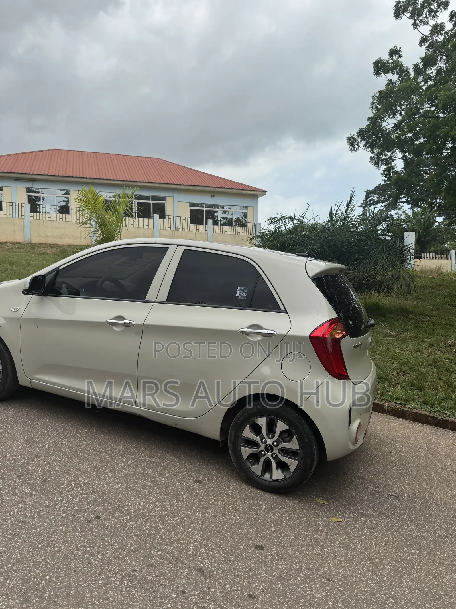Kia Morning 2016 Beige
