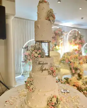 Luxury Wedding Cake