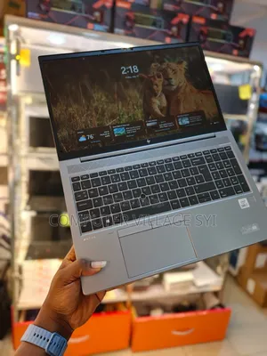 Laptop HP ZBook Firefly 15 G7 16GB Intel Core i7 SSD 512GB