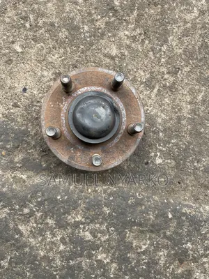 Chrysler 300 Front Hub