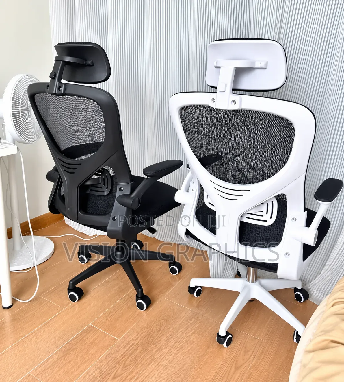 Executiive Office Chair and Gaming Chair With Headrest Black/White