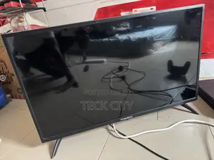 Nasco 32 Inch HD Digital TV