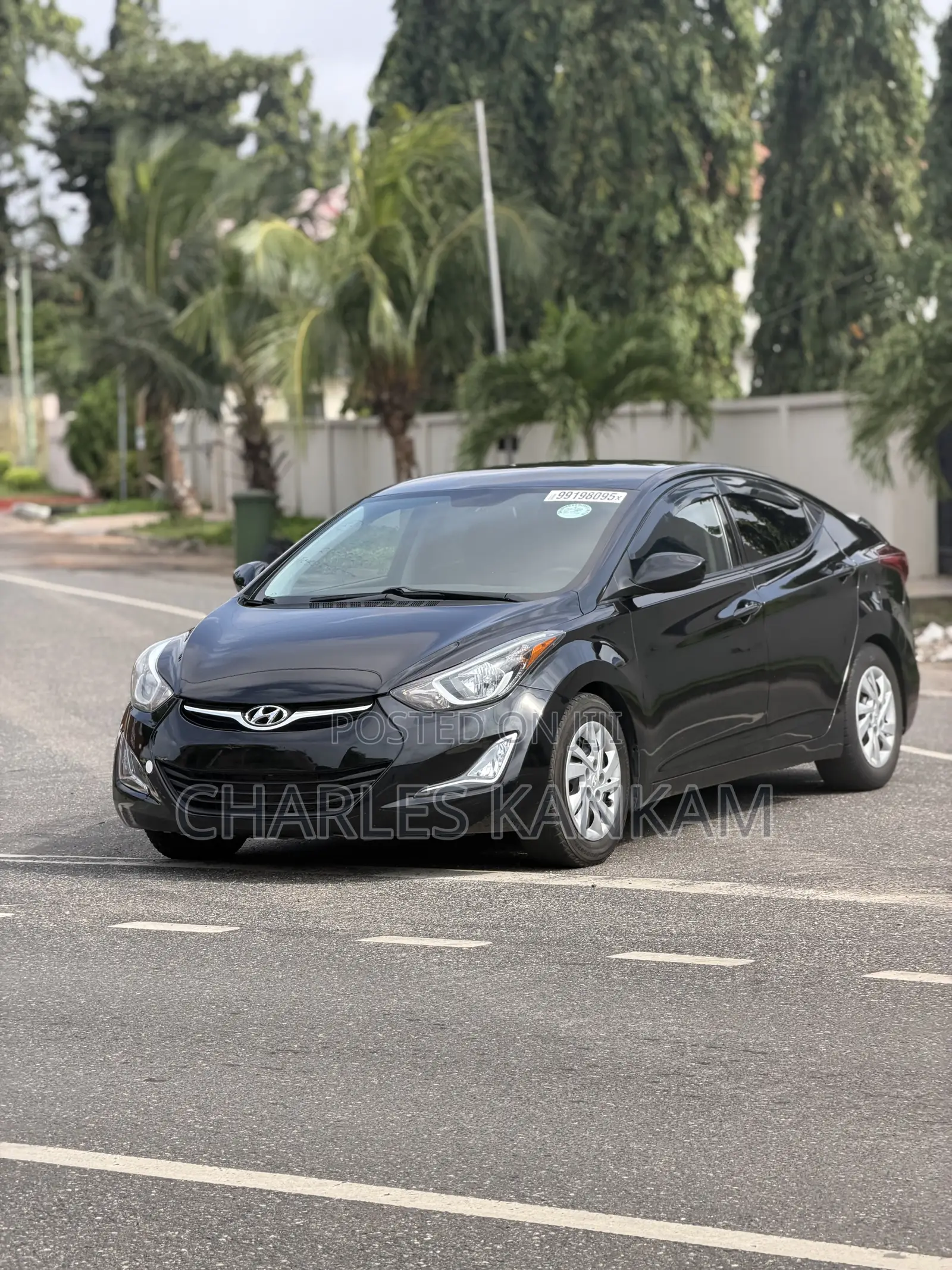 Hyundai Elantra SE Sedan FWD (1.8L 4cyl 6A) 2016 Black