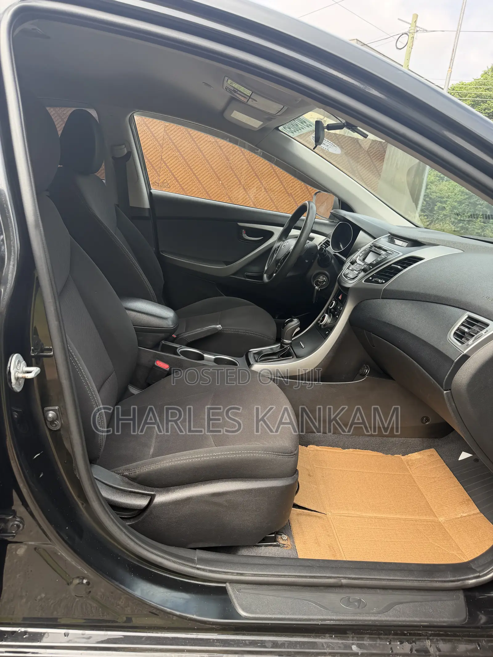 Hyundai Elantra SE Sedan FWD (1.8L 4cyl 6A) 2016 Black
