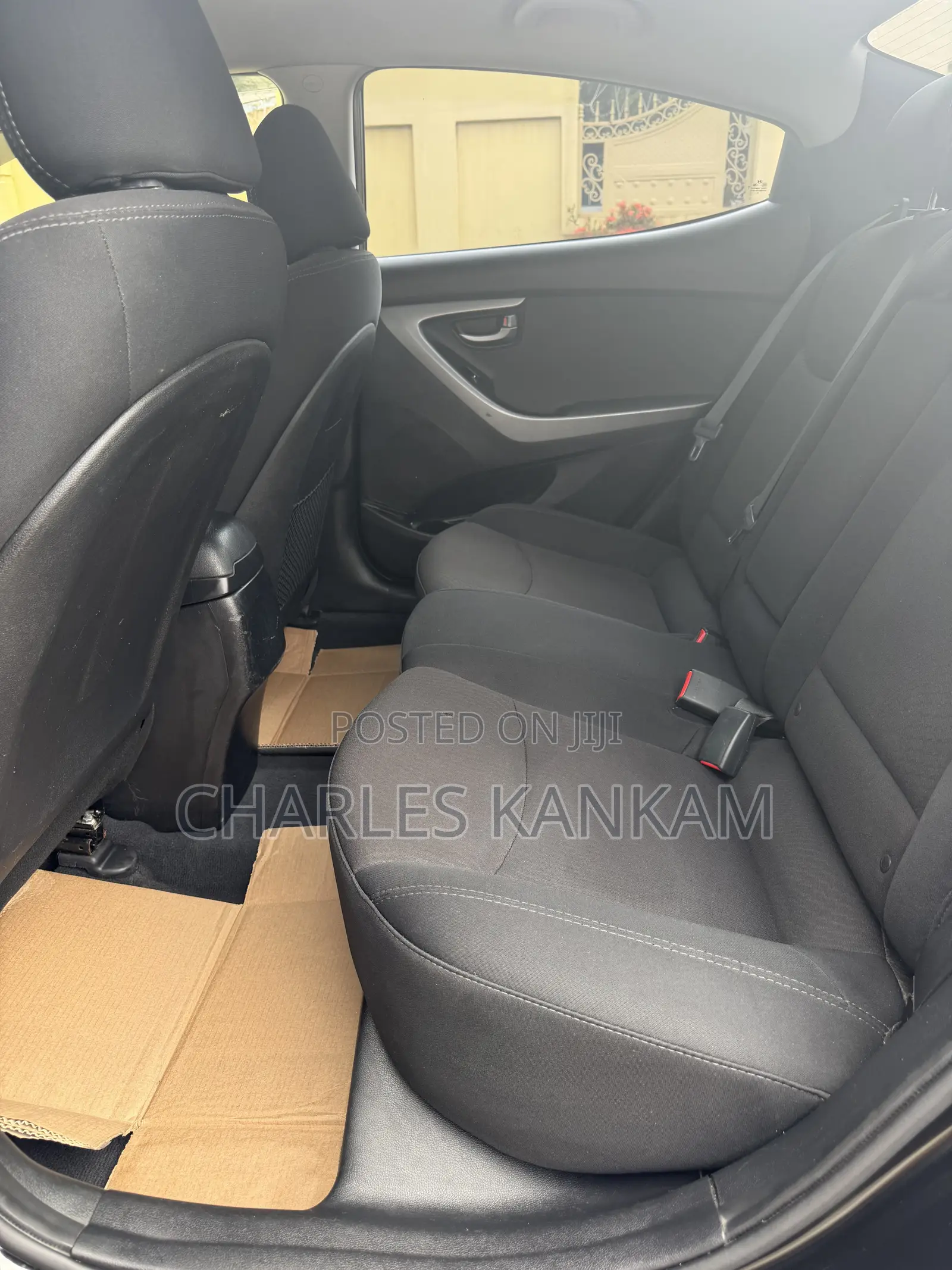 Hyundai Elantra SE Sedan FWD (1.8L 4cyl 6A) 2016 Black