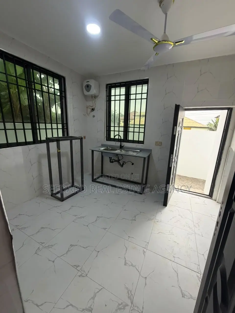 3bdrm Duplex in Sefdard Properties, Ofankor for rent