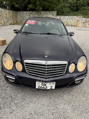 Mercedes-Benz E240 2002