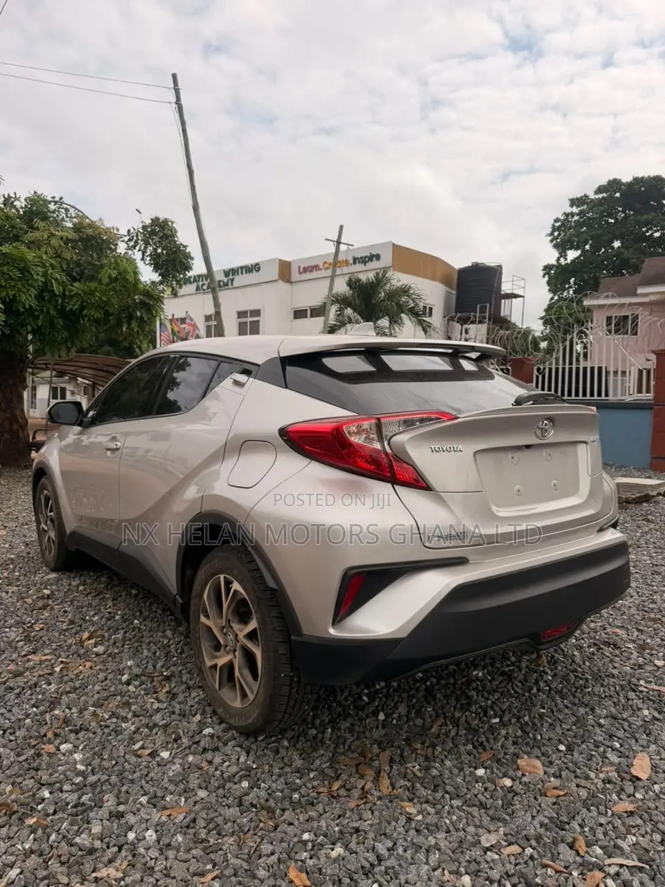 Toyota C-HR 2020 Gold