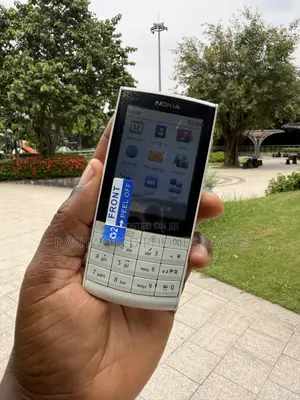 Nokia X3-02 Touch and Type White