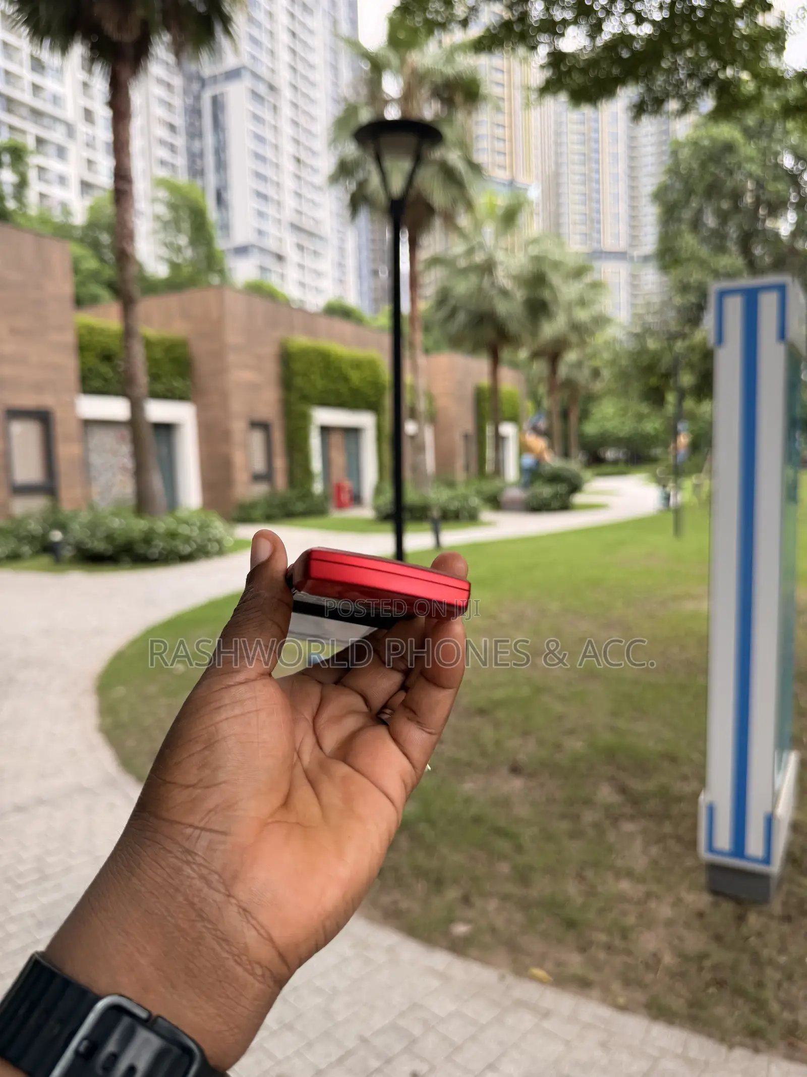 New Motorola RAZR V3i Red