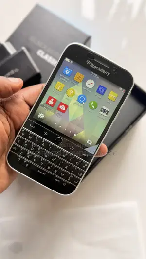 New BlackBerry Classic 16 GB Black