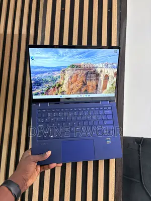 Laptop HP Dragonfly G2 16GB Intel Core i5 SSD 512GB