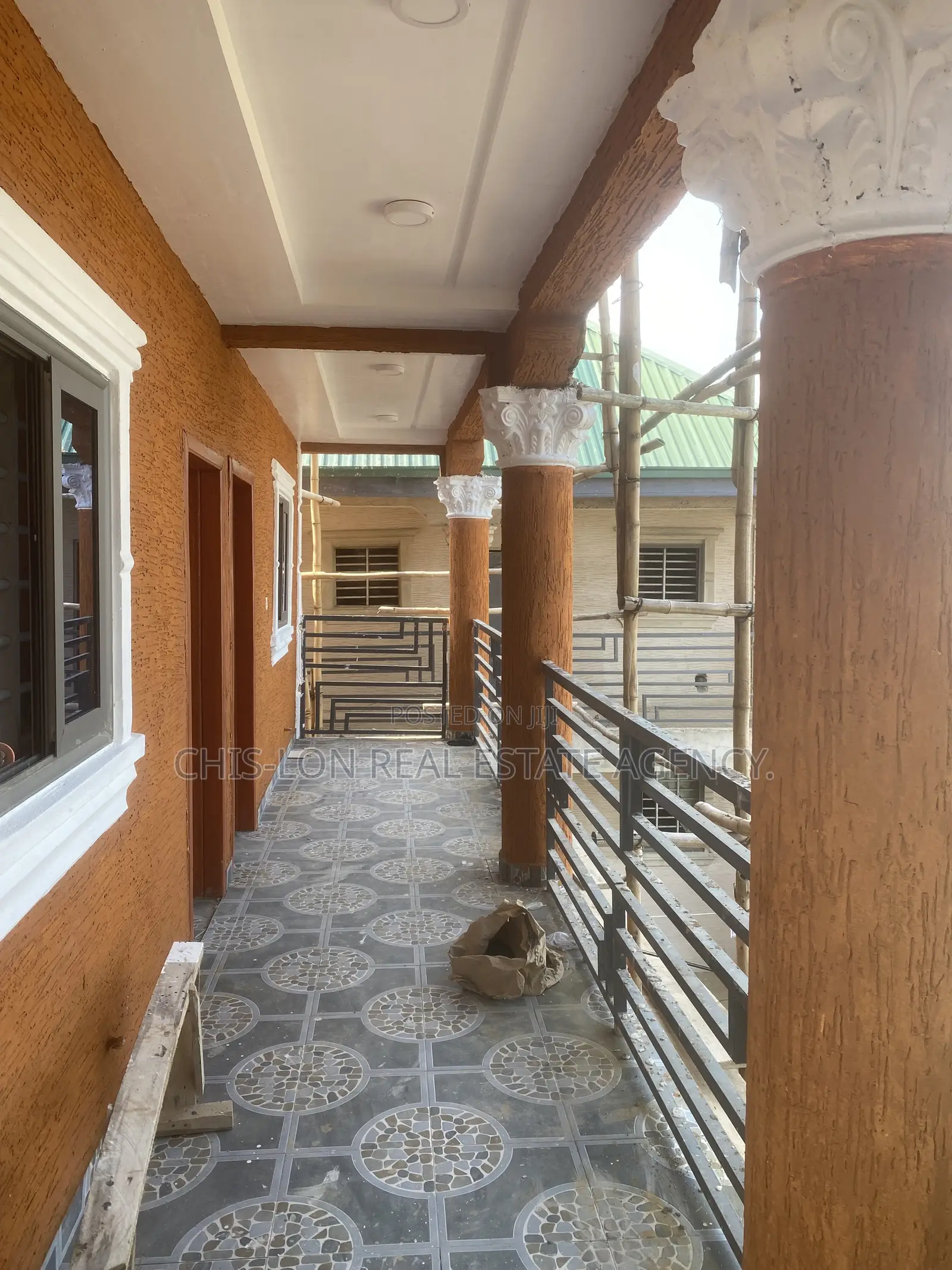 1bdrm Bedsitter in Chislon Brokers, Adade for rent