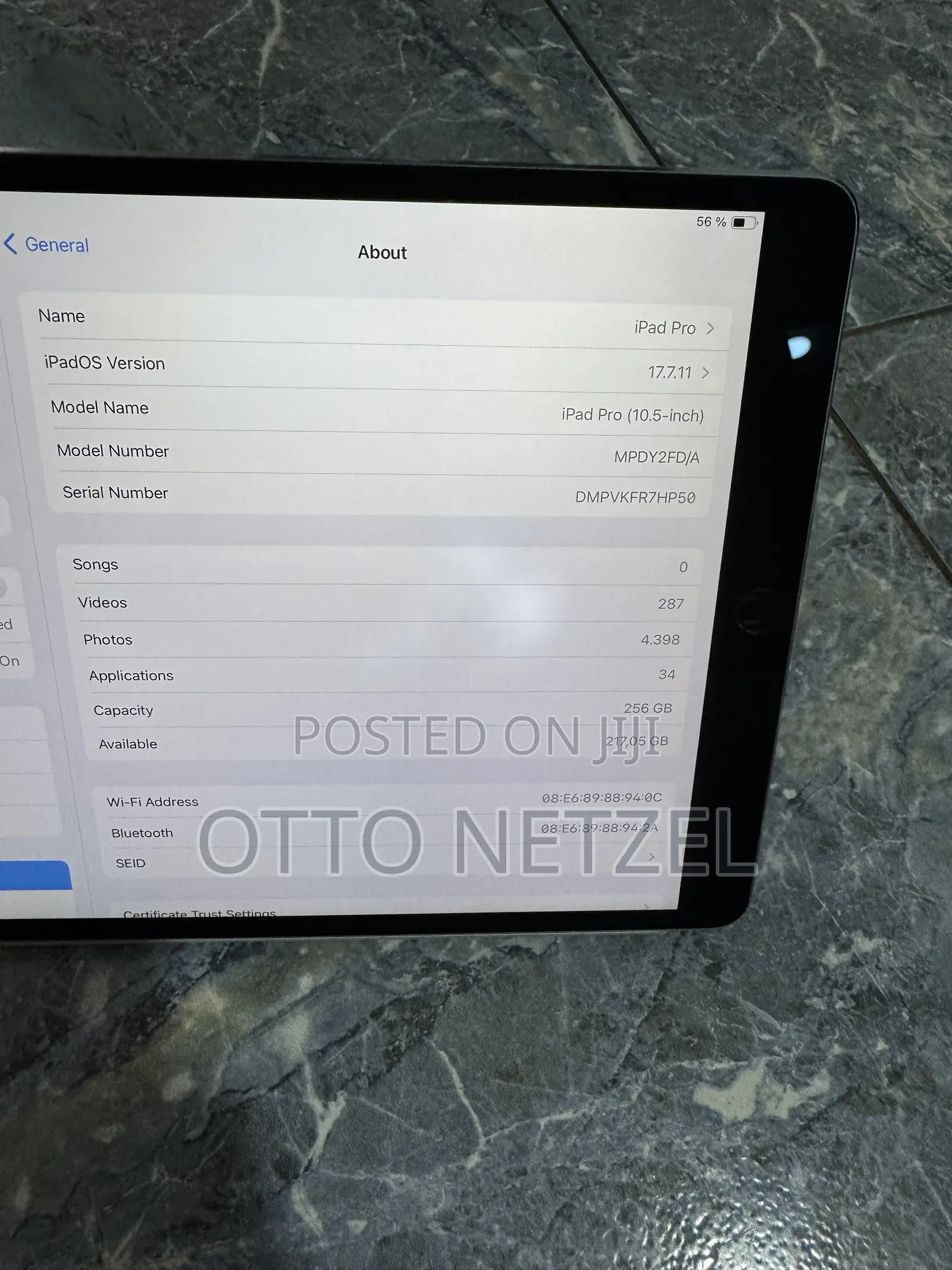 Apple iPad Pro 10.5 (2017) 256 GB Gray