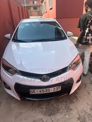 Toyota Corolla 2014 White