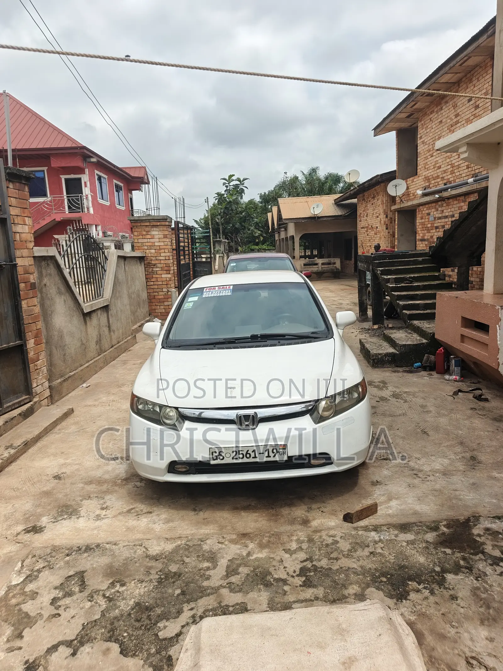 13bdrm House in Atwima Nwabiagya for sale