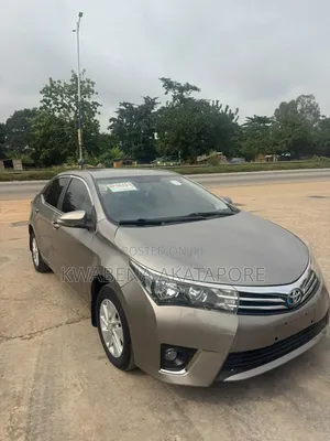 Toyota Corolla 2017 Gray