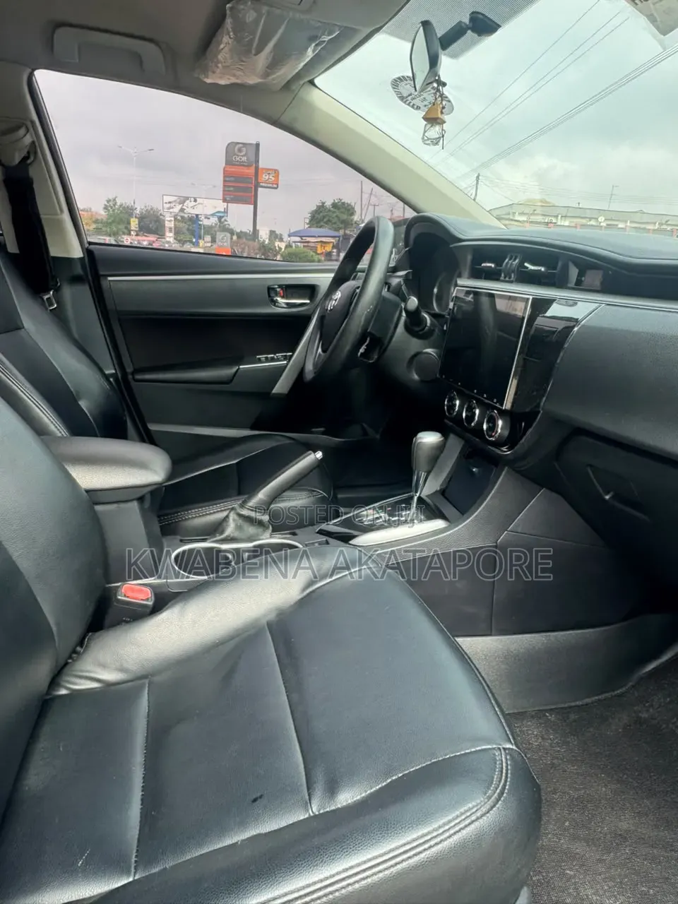 Toyota Corolla 2017 Gray