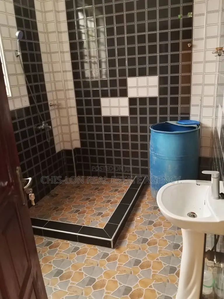 2bdrm Apartment in Chislon Brokers, Millenium City for rent