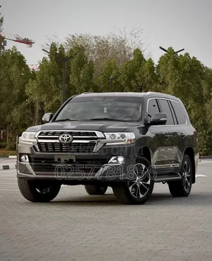 Toyota Land Cruiser 4.0 V6 GXR 2021 Gray