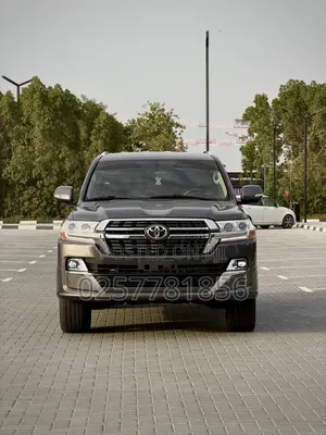 Toyota Land Cruiser 4.0 V6 GXR 2021 Gray