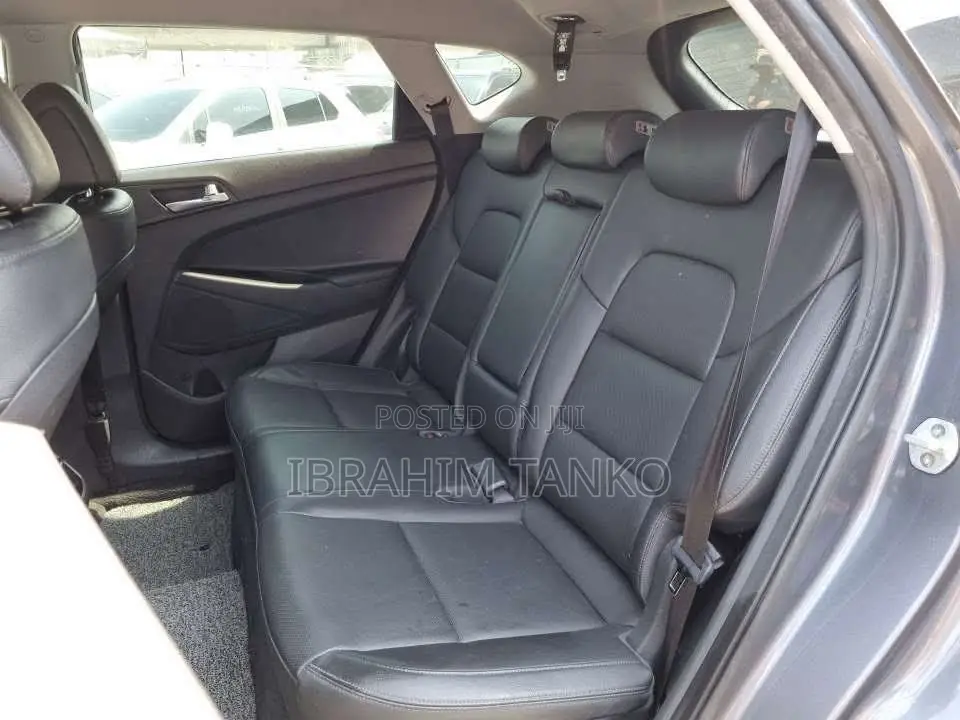 Hyundai Tucson 2016 Gray