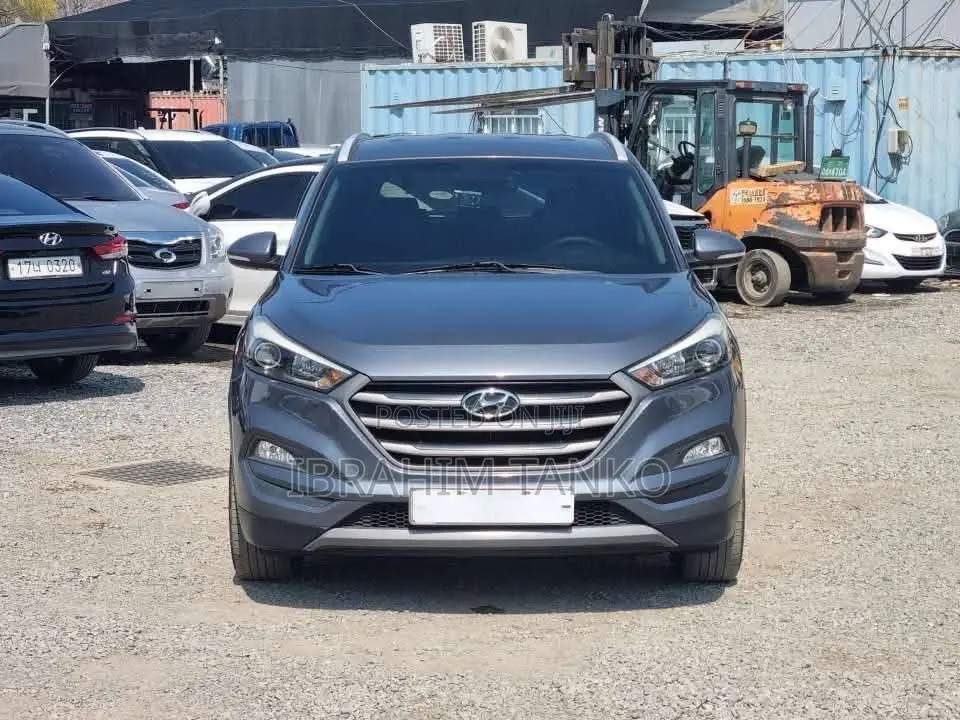 Hyundai Tucson 2016 Gray