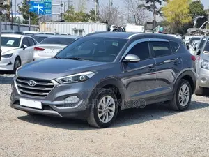 Hyundai Tucson 2016 Gray