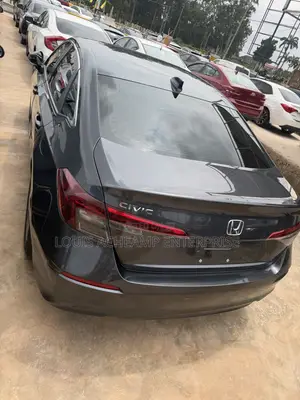 Honda Civic Sport CVT 2024 Gray