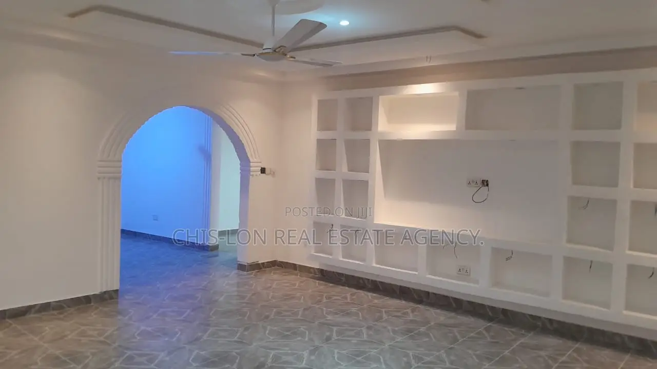 4bdrm House in Chislon Brokers, Millenium City for rent