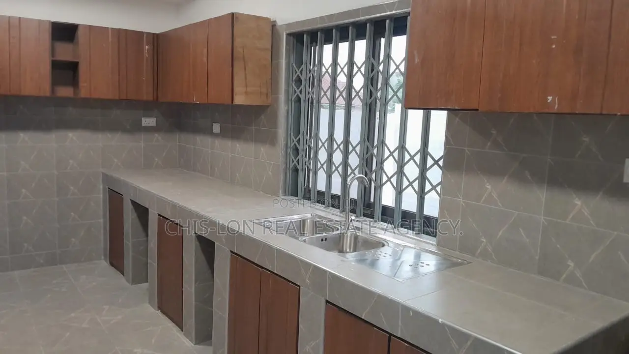 4bdrm House in Chislon Brokers, Millenium City for rent