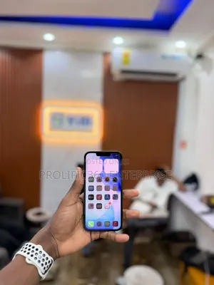 Apple iPhone 13 128 GB Black
