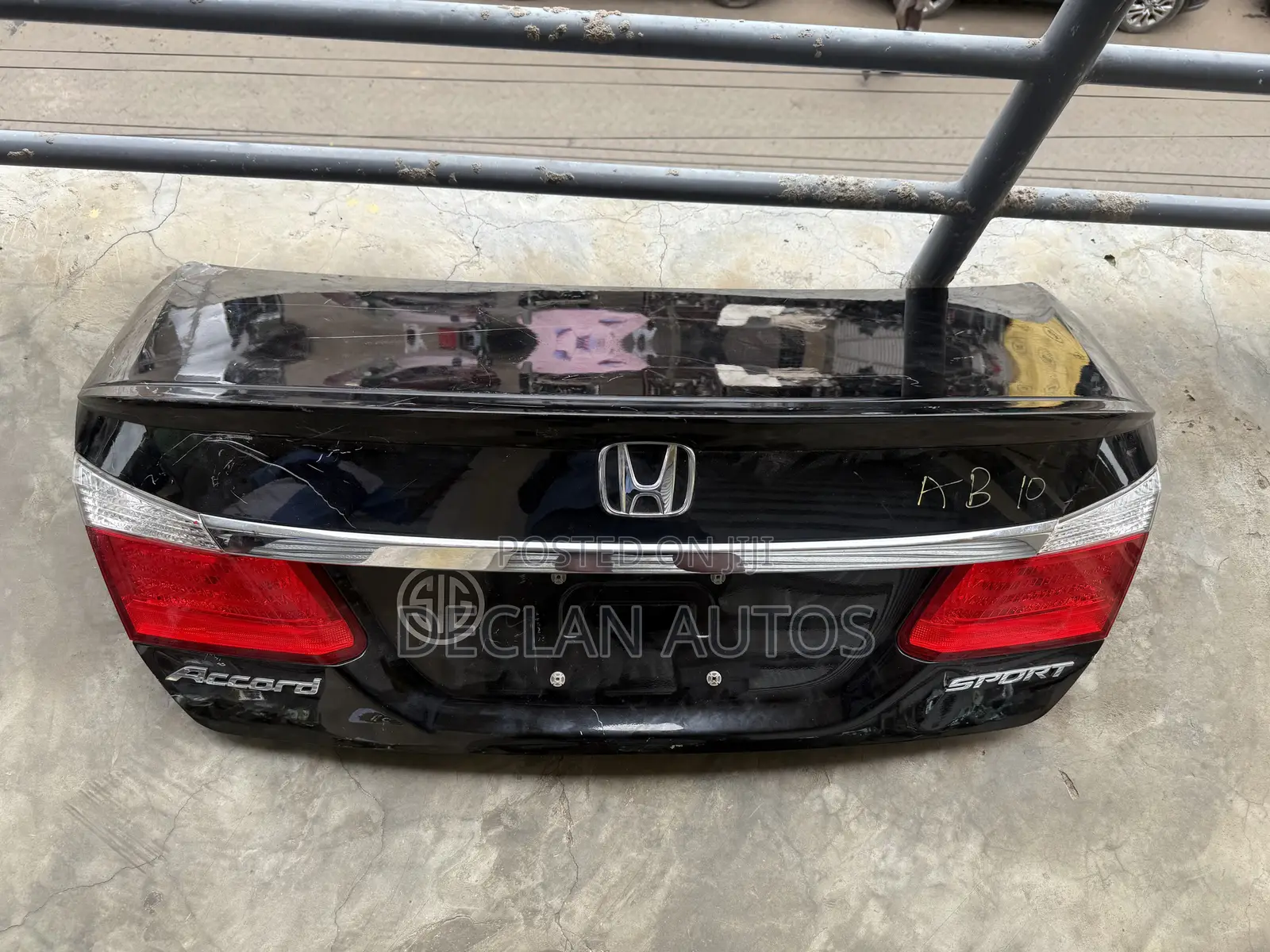 2013 2015 Honda Accord Sedan Rear Trunk Lid With Camera Oem
