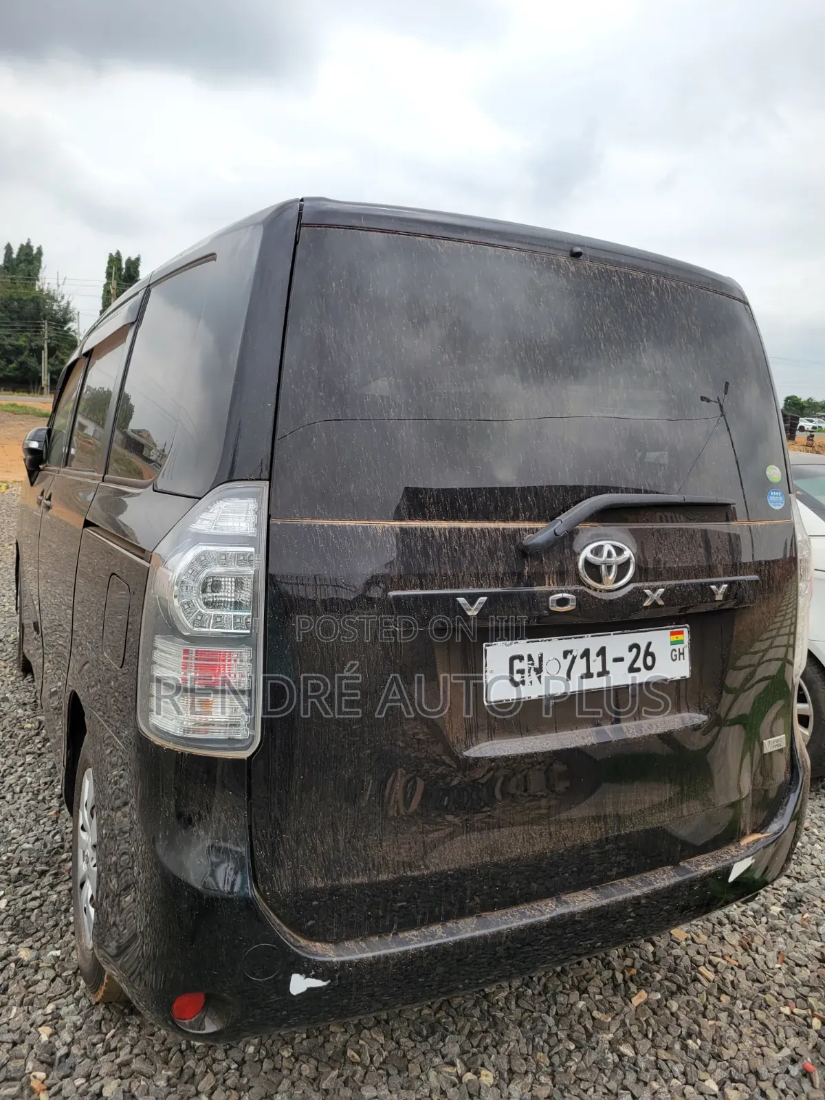 Toyota Voxy 2011 Black