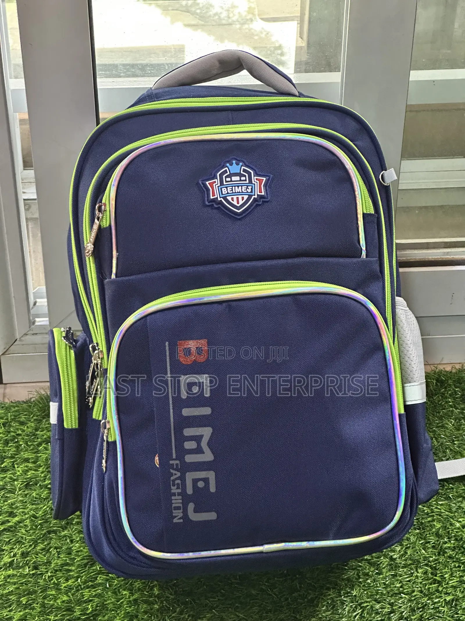Quality and Classic Kid School Bag